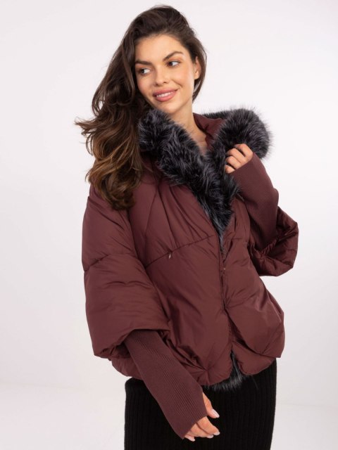 Bordowa zimowa kurtka damska z kapturem i odpinanym futerkiem