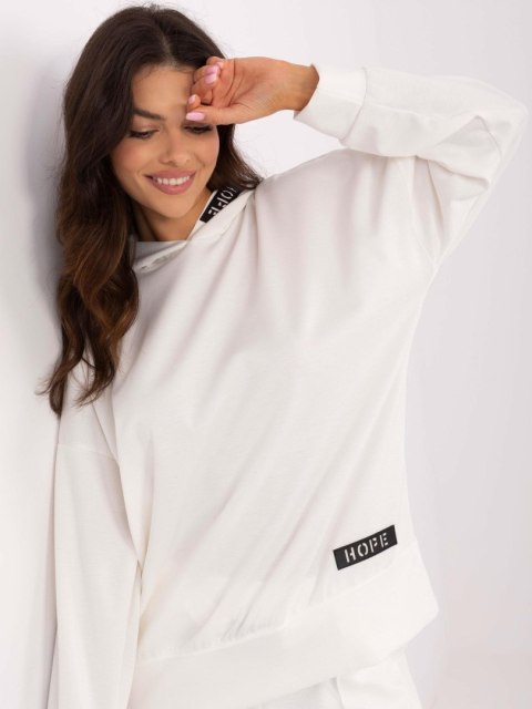 Ecru bluza damska z kapturem masełko