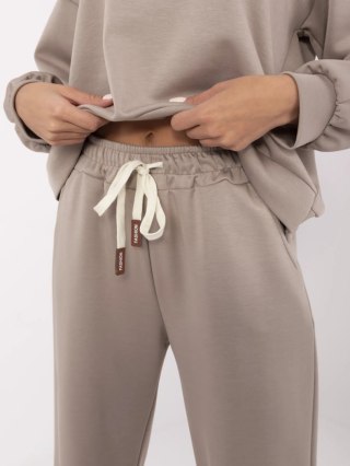 Komplet damski z bluzą i joggerami masełko MI-KMPL-M5879.86