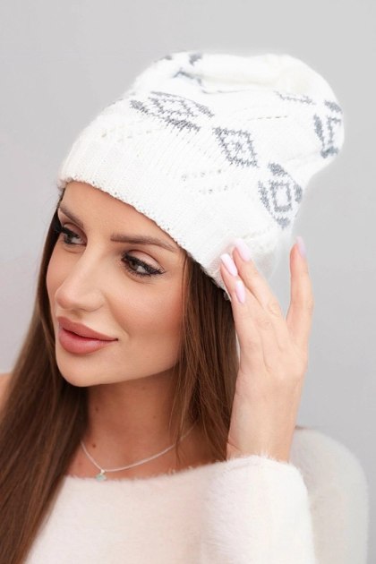 Czapka damska zimowa wełniana z geometrycznym wzorem K434 biały + szary