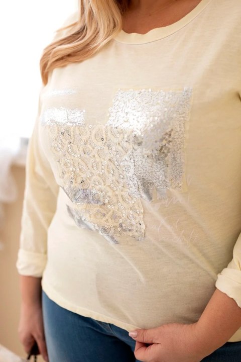 Bluzka damska Plus Size przecierana z nadrukiem i dłuższym tyłem żółta