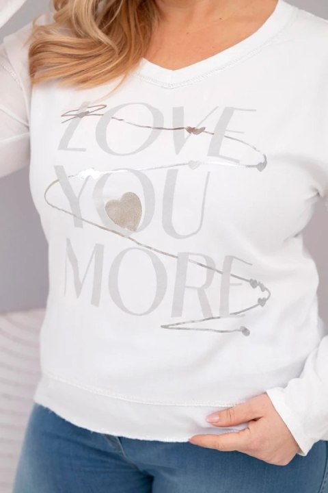 Bluzka damska Plus Size przecierana z napisem Love You More biała