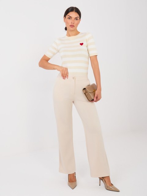 Spodnie masełko z prostymi nogawkami i wysokim stanem beżowe