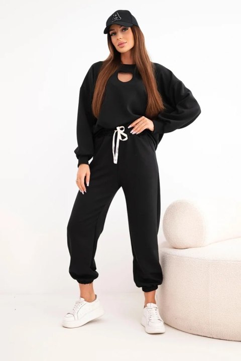 Komplet damski masełko z wycięciem w kształcie serca czarny