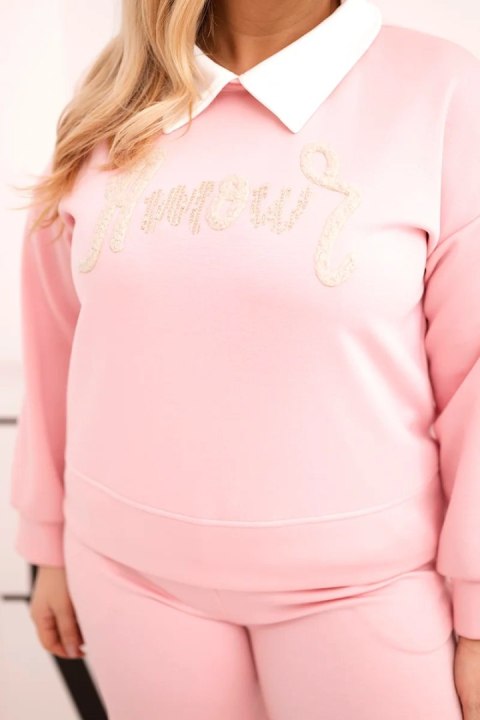 Komplet damski masełko Plus Size z szerokimi nogawkami i kołnierzykiem jasny różowy