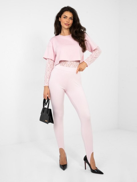 Jasno różowe legginsy masełko