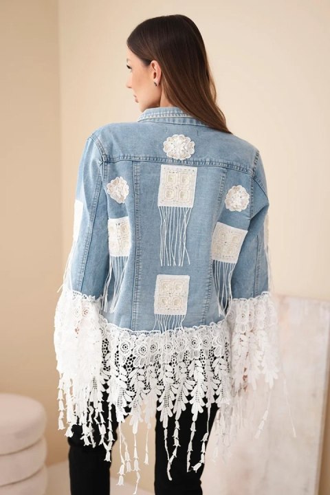 Kurtka jeansowa damska bawełniana z frędzlami i koronką w stylu boho jasno jeansowa