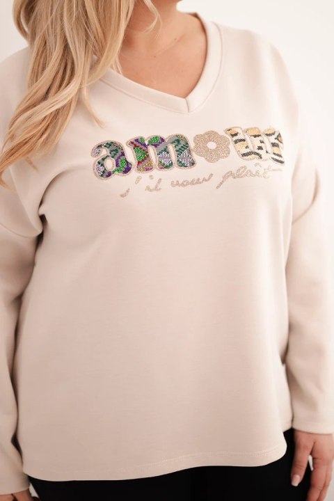 Bluza damska Plus Size z napisem i dekoltem V beżowa