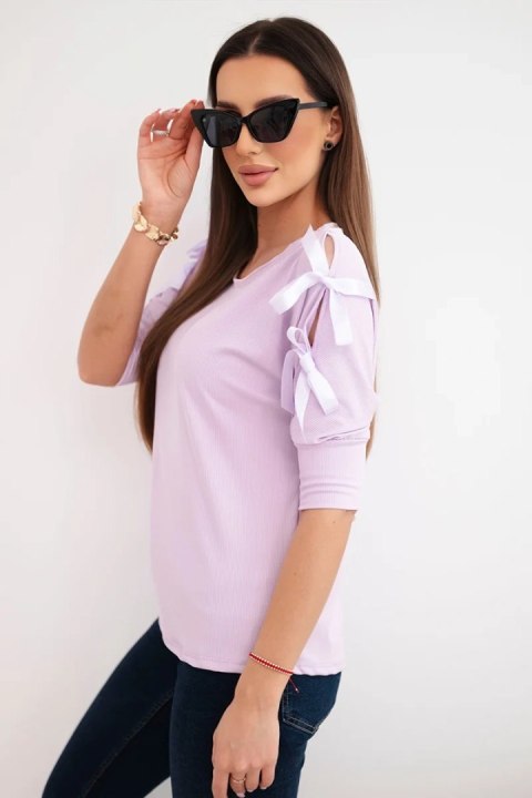 Bluzka damska wiskozowa z ozdobnymi wstążkami jasno fioletowa
