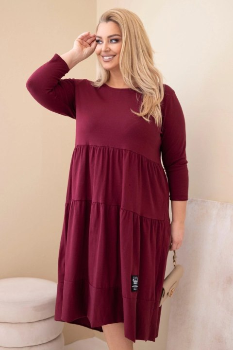 Śliwkowa sukienka bawełniana Plus Size z falbanami i podwiniętym rękawem