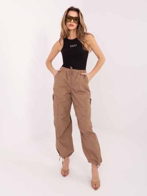 Top D16005AH02704B