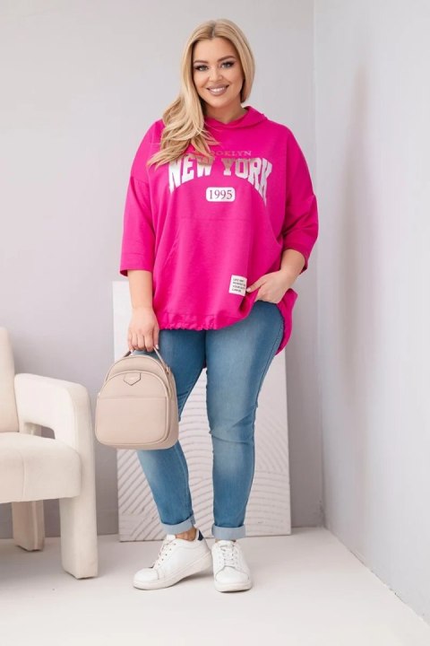 Bluza damska Plus Size wiskozowa z kapturem i kieszenią kangurką fuksja