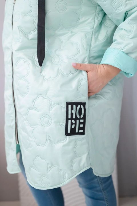 Kurtka damska Plus Size pikowana z kapturem i napisem HOPE jasno miętowa