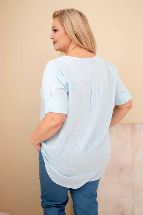 Bluzka damska bawełniana Plus Size z dekoltem na guziki niebieska