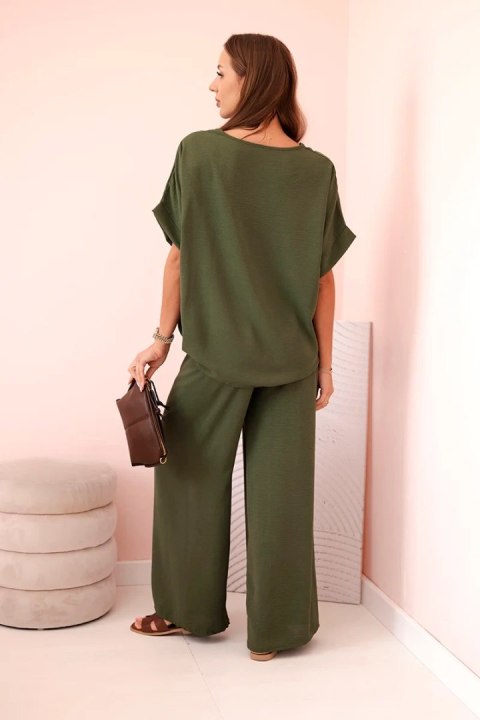 Damski komplet z wiskozy khaki z ozdobną różą i szerokimi spodniami