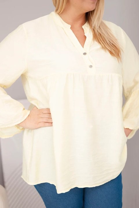 Bluzka damska wiskozowa Plus Size z falbaniastym rękawem i dekoltem V żółta