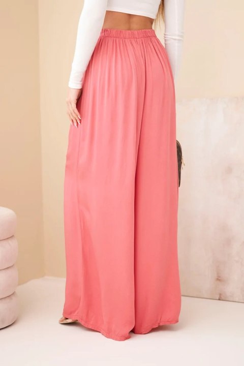 Spodnie damskie wiskozowe szerokie z gumką w pasie malinowe