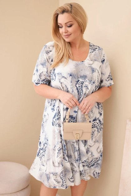 Sukienka damska wiskozowa Plus Size z krótkim rękawem i fasonem paisley beżowa