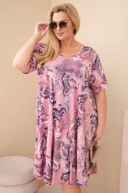 Sukienka damska wiskozowa Plus Size z krótkim rękawem i fasonem paisley różowa