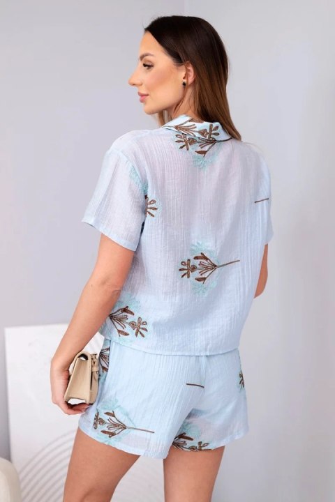 Komplet damski koszula z krótkim rękawem i spódnico-spodenki haftowane niebieski