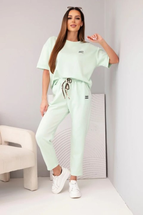 Komplet damski wiskozowy masełko z krótkim rękawem i spodniami z podwijaną nogawką miętowy