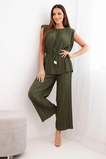 Komplet damski wiskozowy plisowany z wiązaną bluzką i szerokimi spodniami khaki