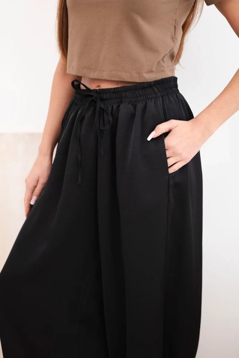Spodnie damskie szerokie z gumką w pasie i wiązaniem typu alladynki czarne