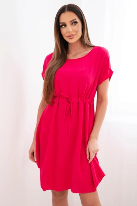 Sukienka damska z krótkim rękawem i wiązaniem w pasie fuksja
