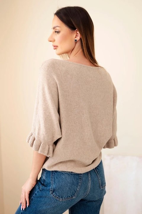 Sweter damski typu nietoperz z okrągłym dekoltem ciemny beżowy