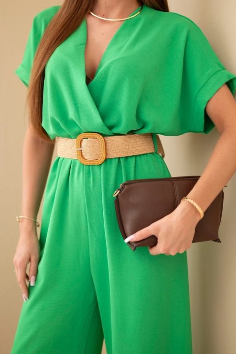 Kombinezon z ozdobnym paskiem w talii zielony