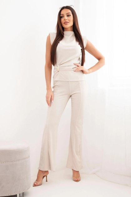 Komplet damski z marszczeniem bluzki i szerokimi spodniami beżowy