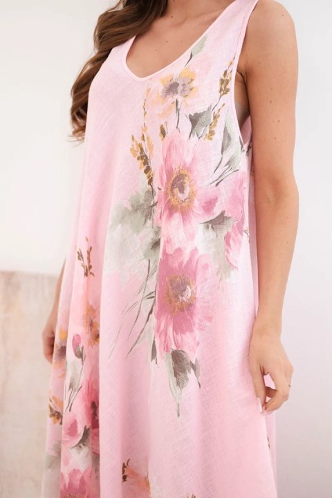 Sukienka damska bawełniana oversize z dekoltem V i kwiatowym nadrukiem jasno różowa