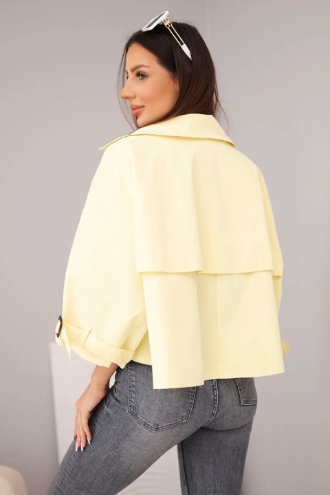 Kurtka damska wiosenna bawełniana zapinana na guziki z kołnierzem żółta
