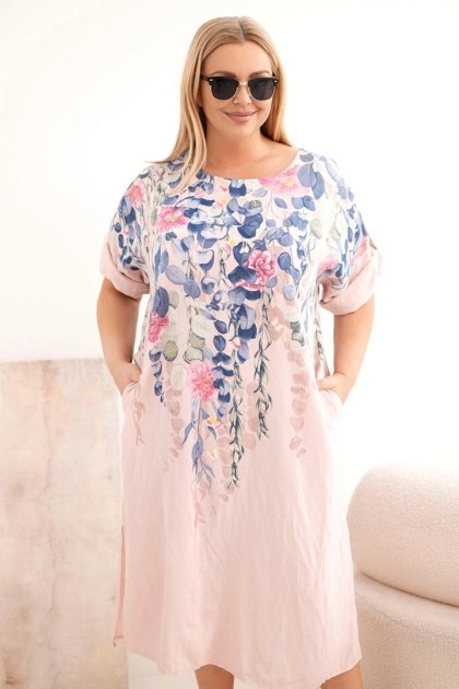 Sukienka damska wiskozowa Plus Size z krótkim rękawem i rozcięciami po bokach pudrowy róż