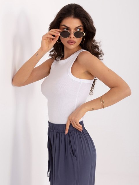 Top D16005AH02661D