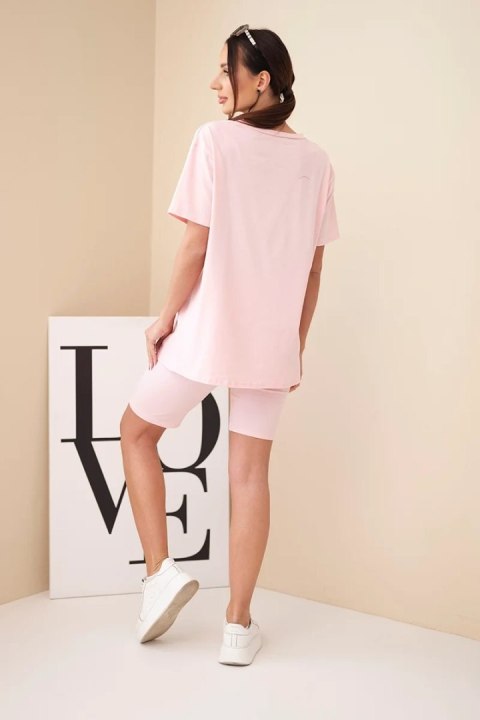 Komplet damski bawełniany z krótkim rękawem i dopasowanymi spodenkami pudrowy róż