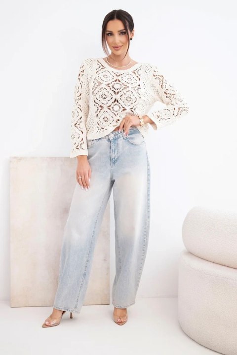 Sweter damski bawełniany ażurowy z ozdobnym wzorem i długim rękawem beżowy