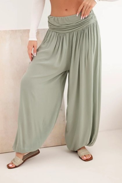 Spodnie damskie wiskozowe z szeroką nogawką i marszczeniami khaki