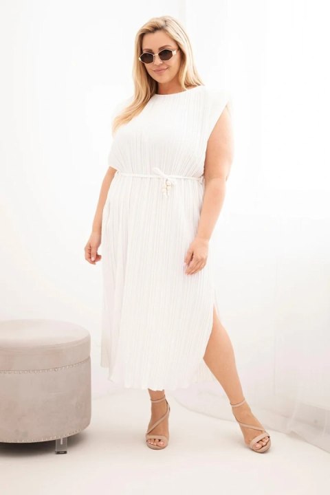 Sukienka damska Plus Size wiskozowa plisowana z wiązaniem ecru