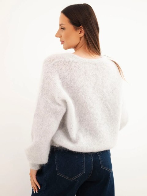 Sweter damski w 80% z kid moheru zapinany na guziki o luźnym kroju szary
