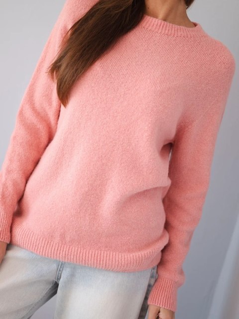Sweter damski z baby alpaki z długim rękawem łososiowy