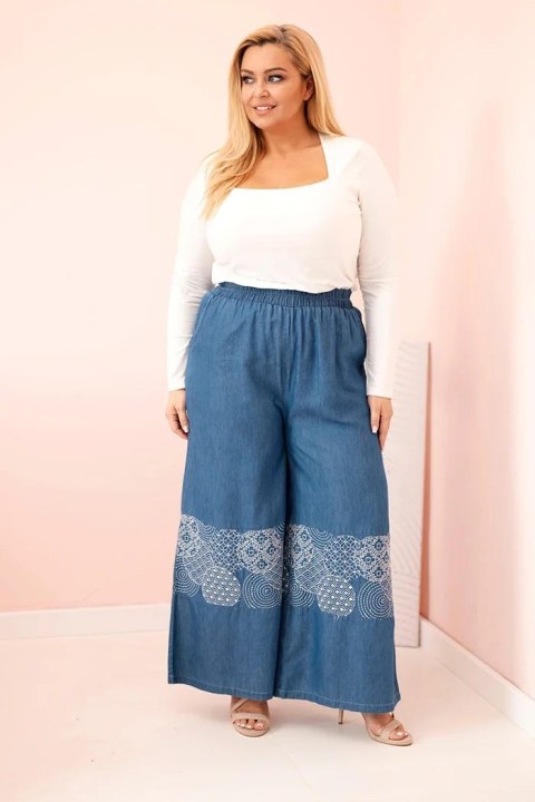 Spodnie damskie Plus Size z szeroką nogawką i haftem etnicznym jeansowe