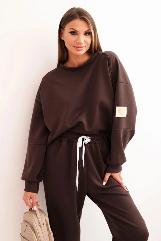 Komplet damski masełkowy z luźną bluzą i spodniami z napisem LOVE brązowy