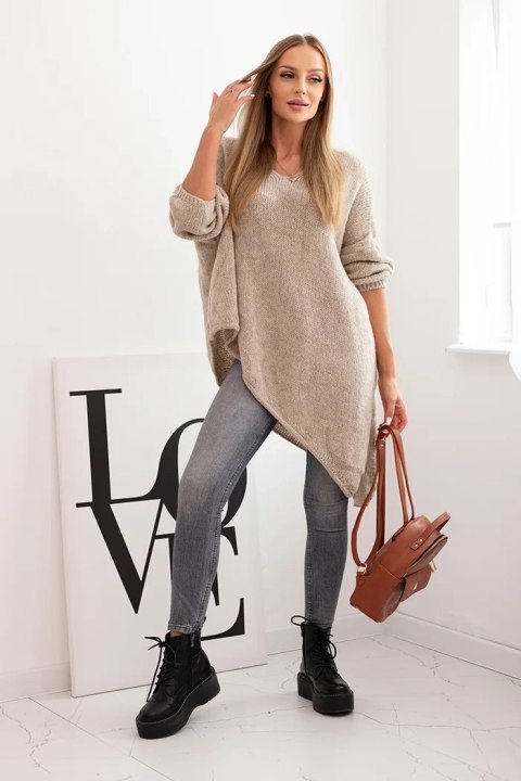 Sweter damski wełniany asymetryczny Plus Size z dekoltem V ciemny beżowy