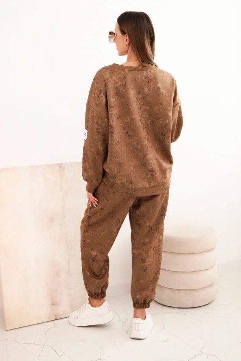 Komplet dresowy damski oversize z wiskozy z wydłużoną bluzą i efektem sprania camelowy