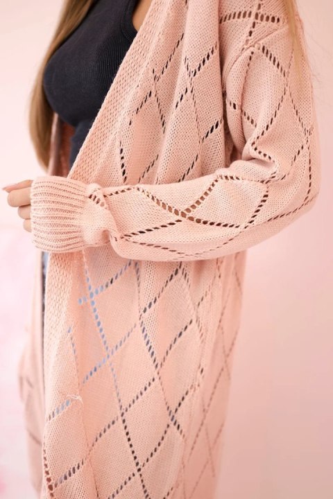 Sweter z geometrycznym wzorem pudrowy róż