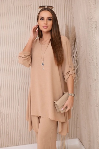 Komplet bluzka + spodnie camelowy