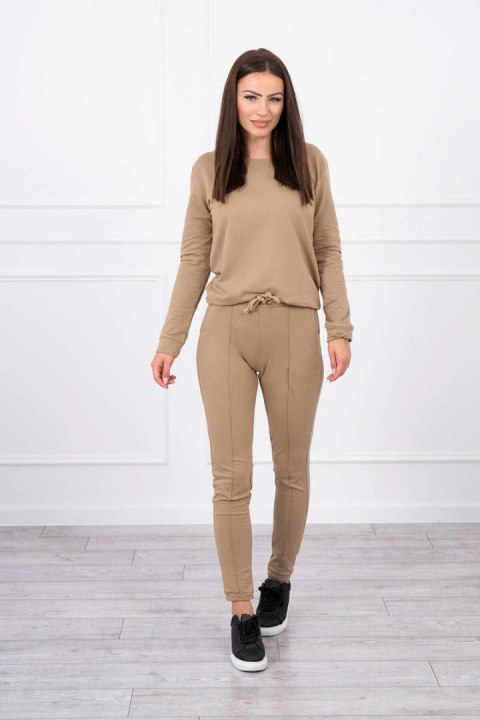 Komplet dresowy camelowy